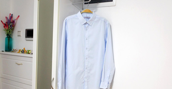 Exquisite life, no wrinkles: hand held ironing machine experien.
