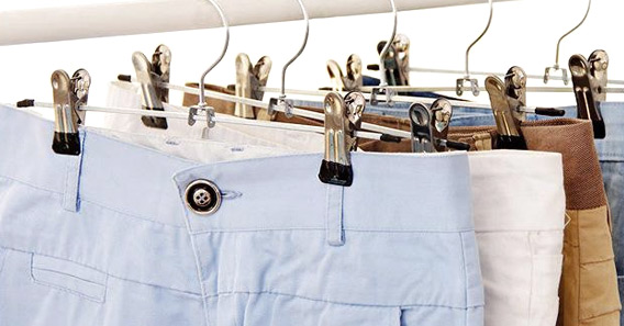 Portable Garment Steamer for fast ironing and shaping, ironing artifact